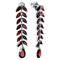 Серьги пусеты из серебра с натуральным гранатом