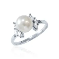 Кольцо из серебра с натуральным жемчугом и фианитами