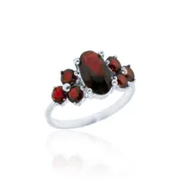 Кольцо из серебра с натуральным гранатом