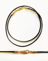 Гладкий кожаный шнур с замком из серебра с позолотой