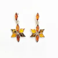 Серьги пусеты из серебра с натуральным янтарем