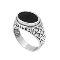 Мужское кольцо печатка из серебра с чернением