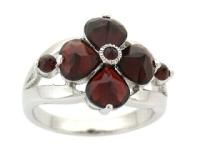 Кольцо из серебра с натуральным гранатом