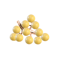 Брошь из позолоченного серебра с натуральным белым янтарем