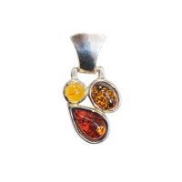Подвеска из серебра с натуральным янтарем