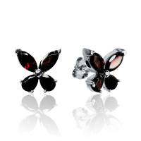 Серьги пусеты из серебра с натуральным гранатом