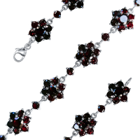 Браслет из серебра с натуральным гранатом