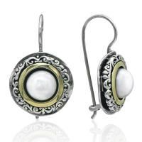 Серьги в этническом стиле из черненого серебра с белым жемчугом и золотыми вставками