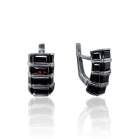 Серьги из серебра с натуральным гранатом