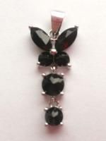 Подвеска из серебра с натуральным гранатом