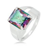 Кольцо из серебра с ювелирным кристаллом