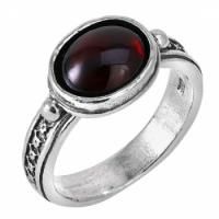 Кольцо из серебра с натуральным гранатом