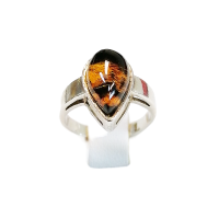 Кольцо из серебра с натуральным янтарем