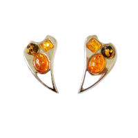 Серьги пусеты из серебра с натуральным янтарем