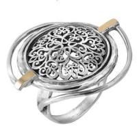 Кольцо из серебра с золотой вставкой