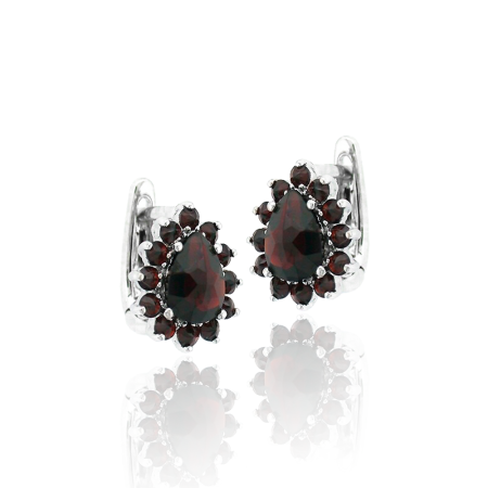 Серьги из серебра с натуральным гранатом