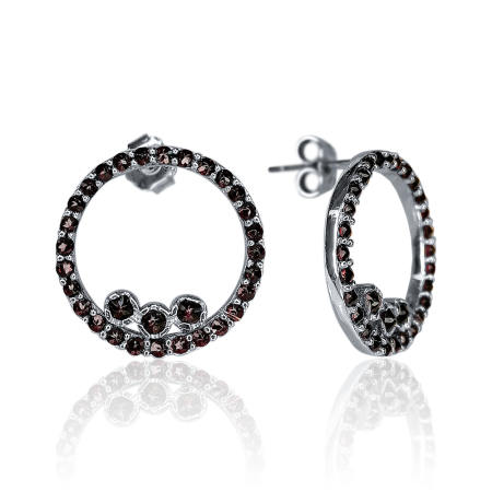 Серьги-пусеты из серебра с натуральным гранатом