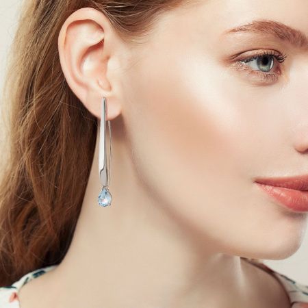 Серьги из серебра с натуральным топазом свисс блю