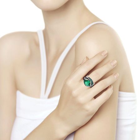 Кольцо из серебра с эмалью, зеленым ситаллом и зелеными фианитами Sokolov