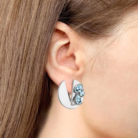 Серьги из серебра с натуральным топазом скай блю и фианитами