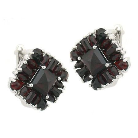 Серьги из серебра с натуральным гранатом