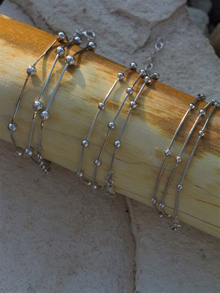 Цепь серебряная с шариками