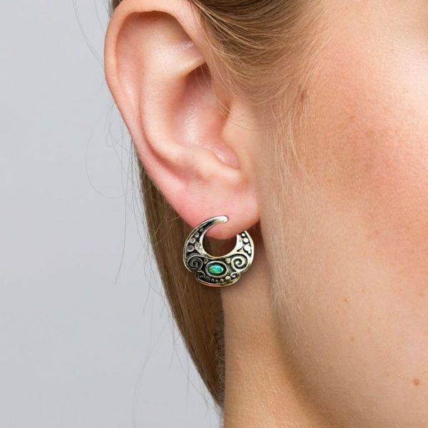 Серьги в этническом стиле из черненого серебра с натуральной бирюзой