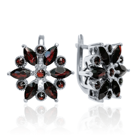 Серьги из серебра с натуральным гранатом