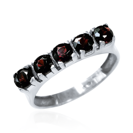 Кольцо из серебра с натуральным гранатом