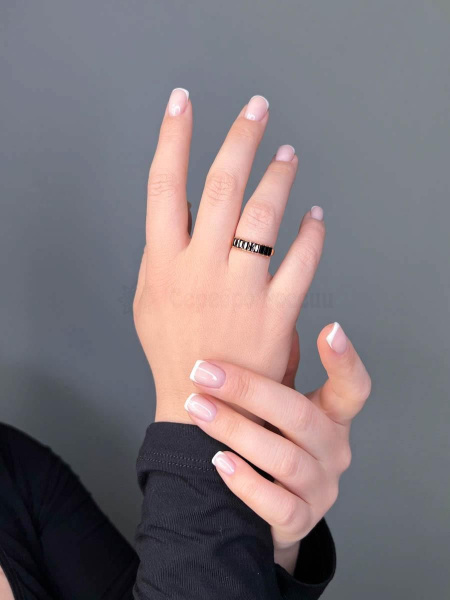 Кольцо из золочёного серебра с черными фианитами