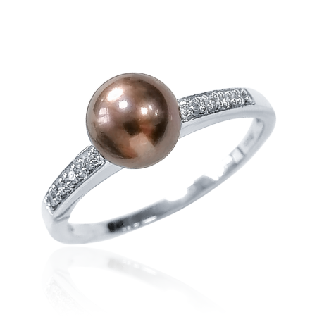 Кольцо из серебра с натуральным жемчугом и фианитами
